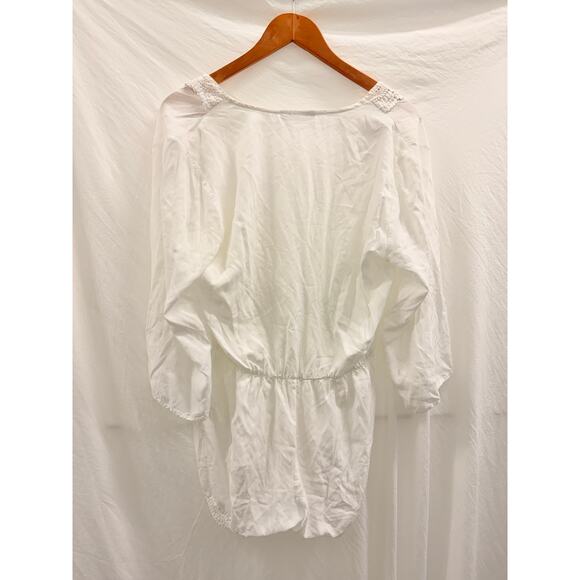 LA BLANCA Costa Brava‎ White Crochet Trim Deep V-Neck Romper Size Small Swim - Picture 3 of 4